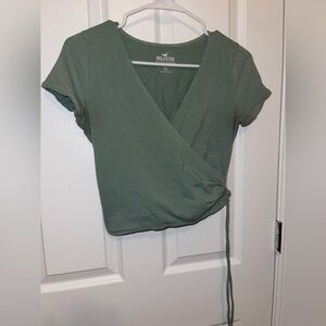 Hollister Women's Green Wrap Top